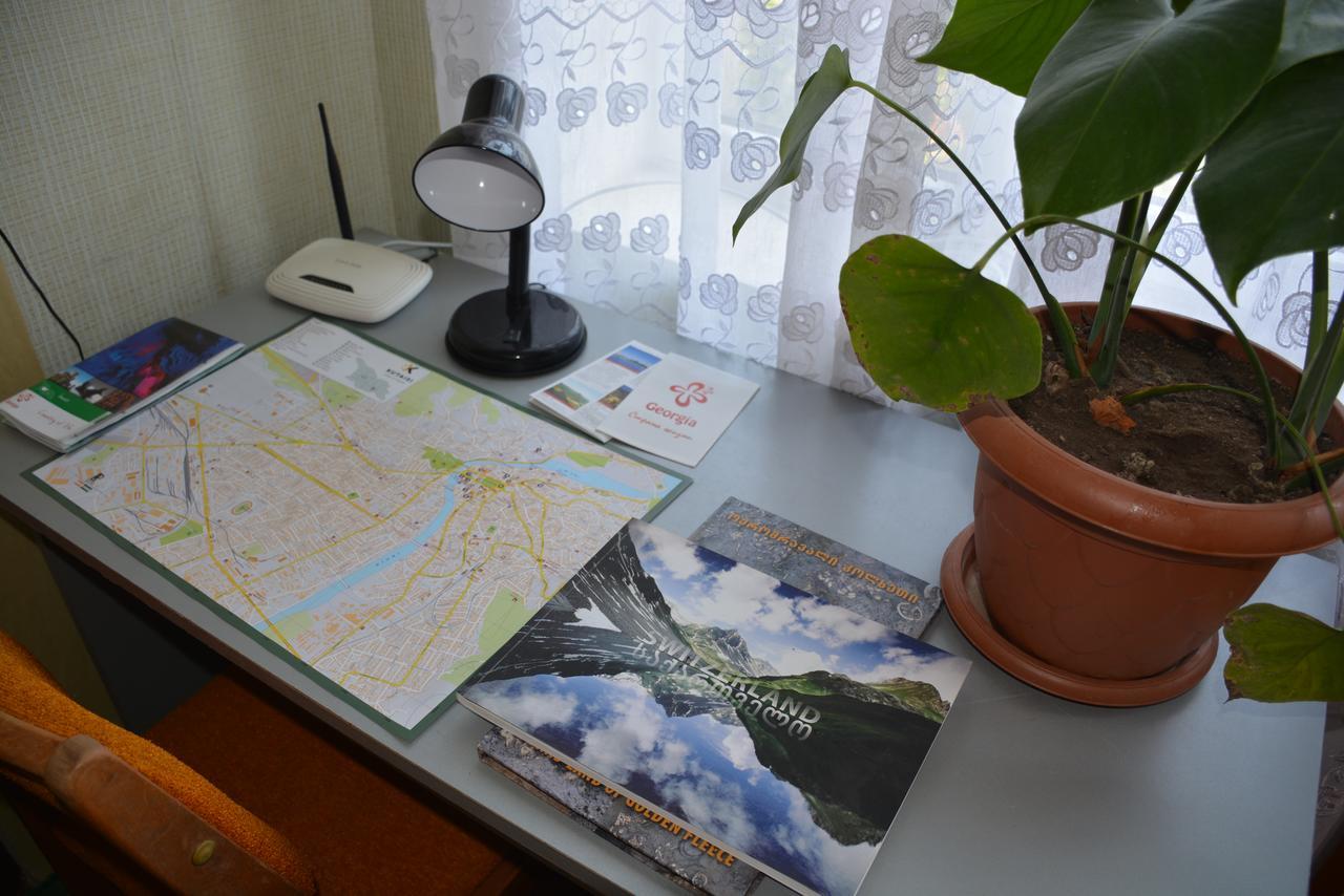 Friends House Hotel คูทายสิ ภายนอก รูปภาพ
